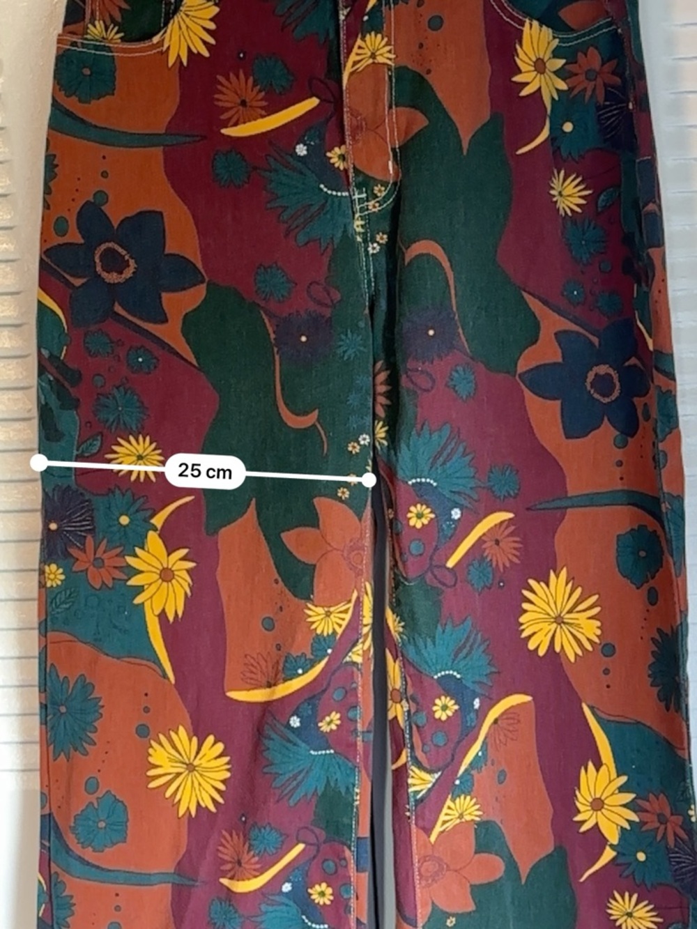 KCGH Retro Floral Wide-Leg Pants – Bold 70s Statement | Size XL - Picture 10 of 12